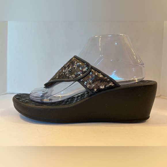 Clarks pewter silver gray wedge he’ll flip flop sandals size 9M - Picture 4 of 10